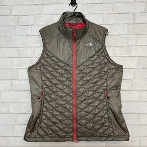 The North Face Thermoball Insulated Vest XL